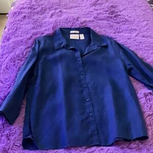 Chico's no iron Blue pleated size 1 Shirt 100% Linen